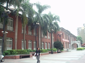 sP4161330.jpg